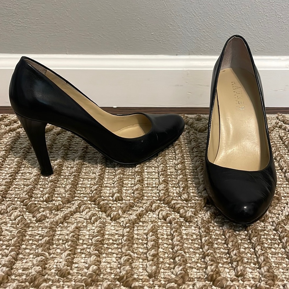 Ralph Lauren black leather pumps